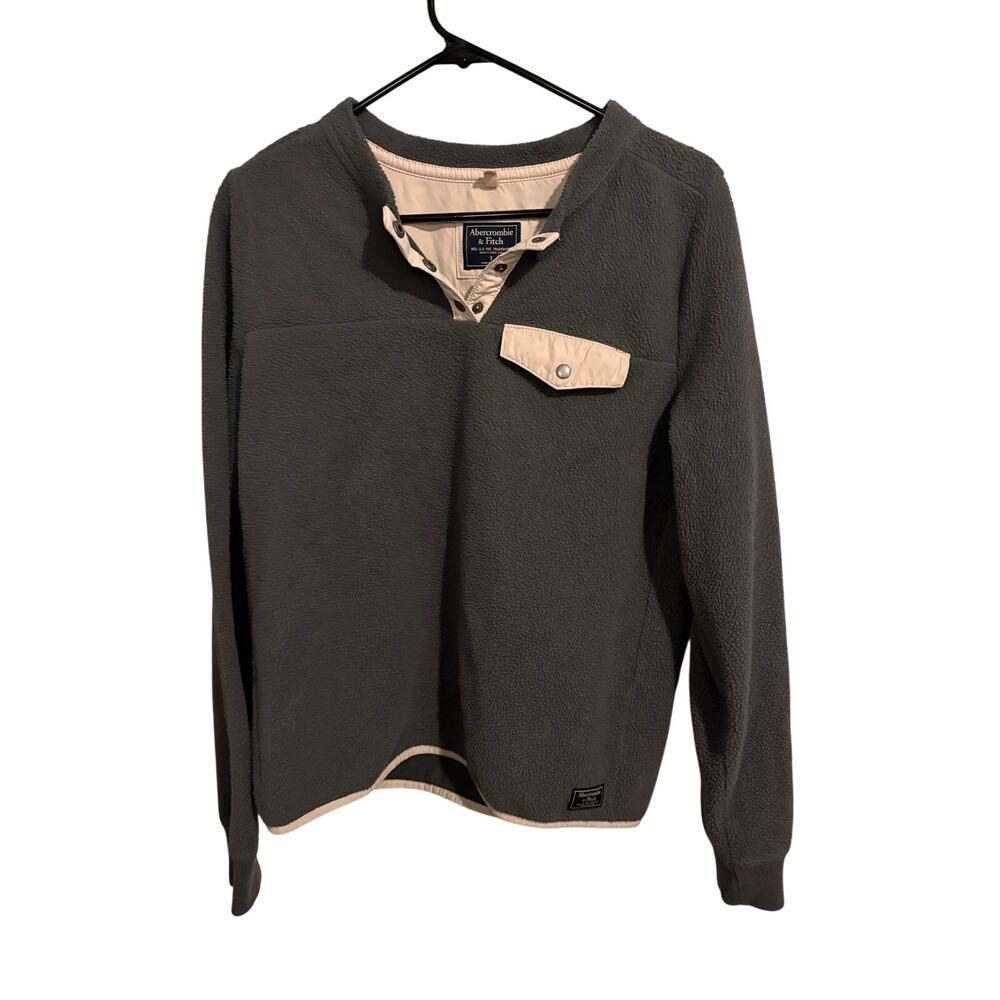 Abercrombie and Fitch pull over sherpa